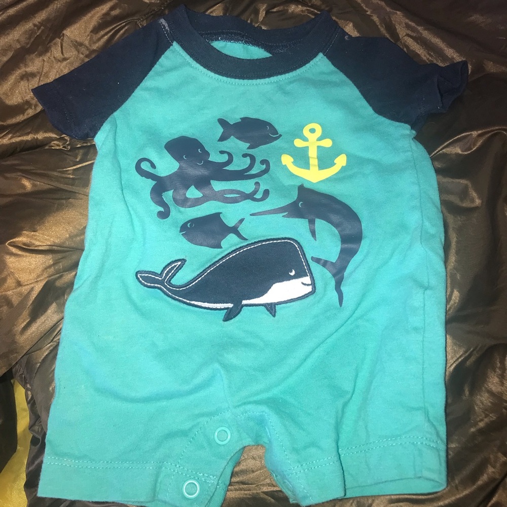 Carter’s newborn baby sea animals onesie